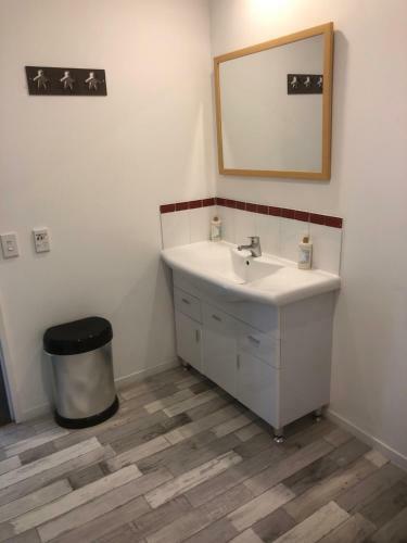 Bed & Breakfast Hillside Home