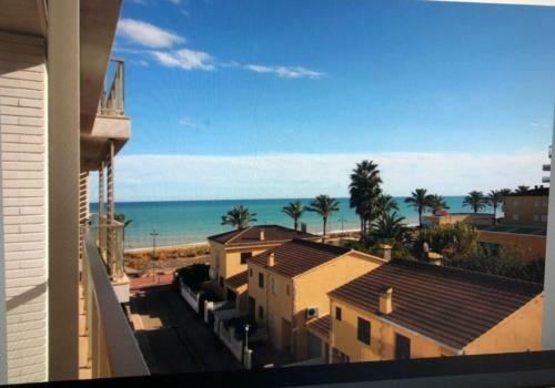 Increible Apartamento En Primera Linea de Playa de Pe�iscola