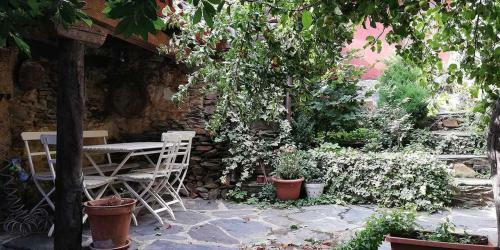 Agroturismo Casa Rural Sobre F�bulas