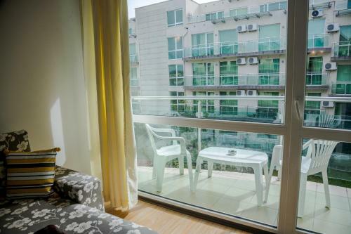 Apartamento Clara Studio At An Irish Run Family Hotel