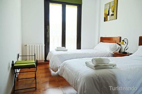Apartamento Mar de Prellezo: Parking Y Piscina Comunitaria