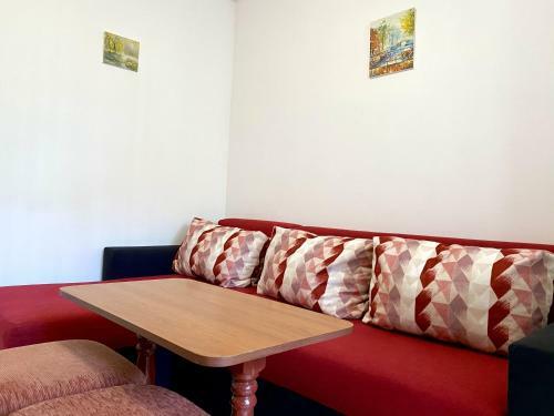 Sea Garden One Bed Apartment