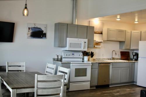 Hotel Seafarer Suites