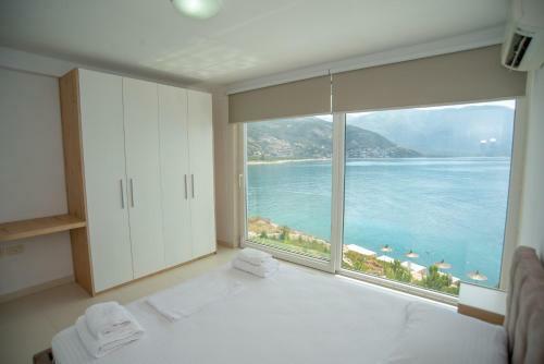 Hotel Stone Beach By Atlantid Hospitality
