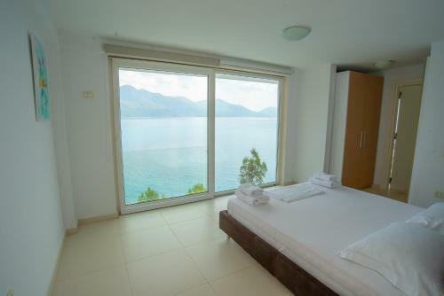 Hotel Stone Beach By Atlantid Hospitality