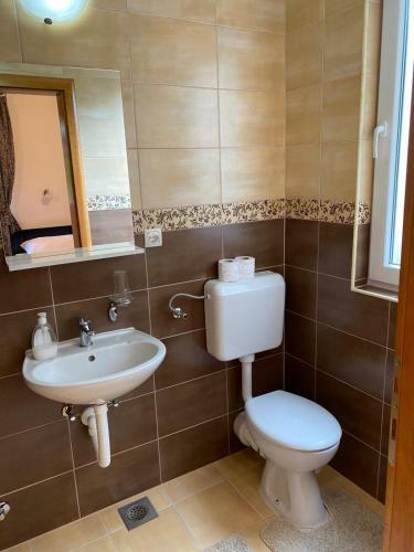 Hostal Pansion Lazine