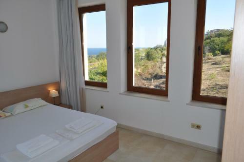 Beautiful Family Villa With Sea View