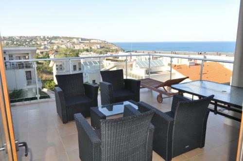 Beautiful Family Villa With Sea View