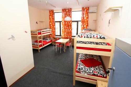 Hostel Nomads Gh