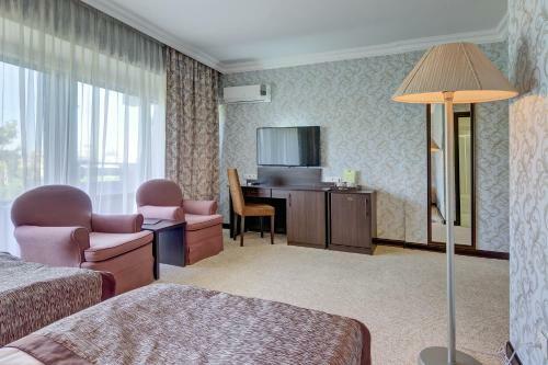 Premier Alatau Hotel