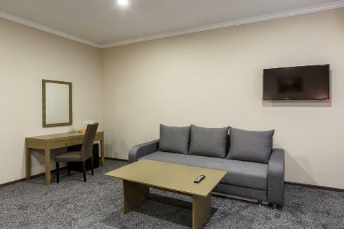 Renion Hotel