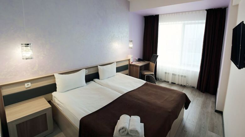 Astra Hotel