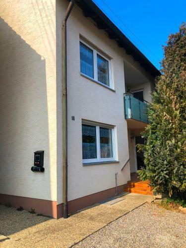Apartamento Ferienwohnungen / Ferienhaus Adelsried