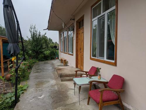 Hostal Tatev Guest House