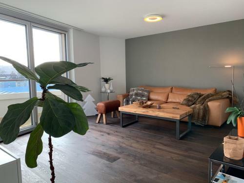 Central & Elegant Room In Biel