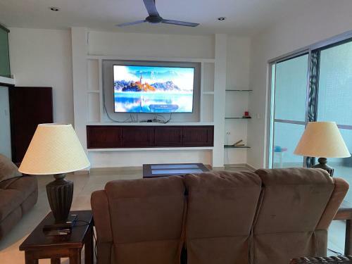 Hermosa Casa En La Playa Para Ti