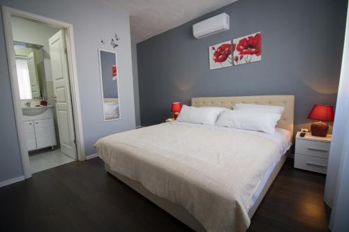 Hostal Villa M