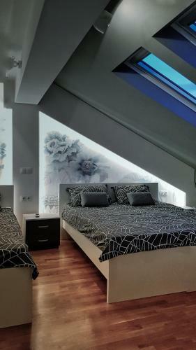 Sun Valley Apartments