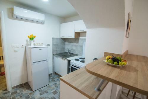Love Apartments