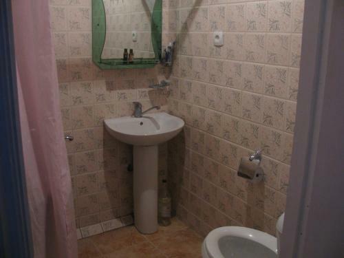 Hostal Ani Guest House