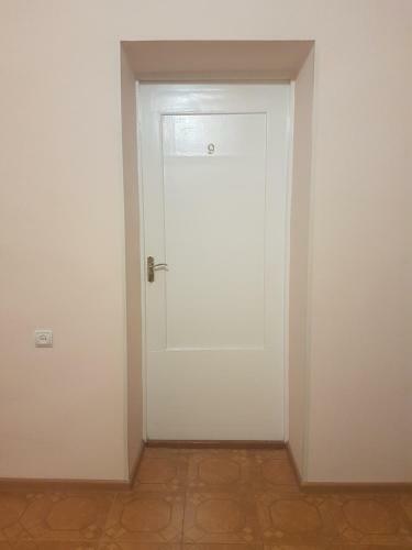 Hostal Ani Guest House