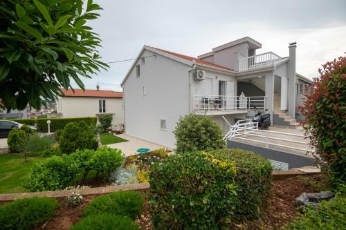 Apartmani Iva