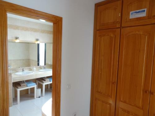 Hostal Guest House Sol Y Luna Lanzarote Holidays