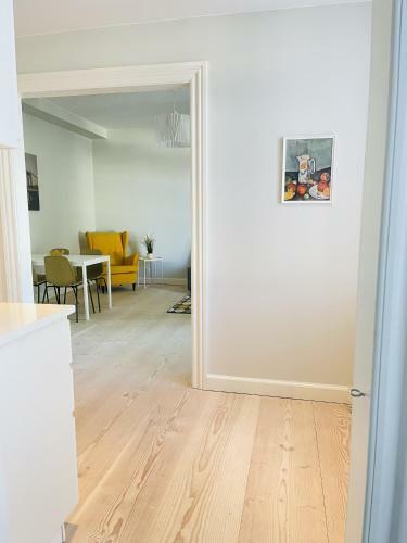 Aday - 2 Bedroom Apartment With Patio