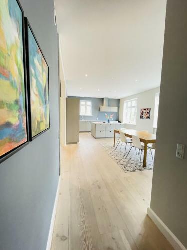 Hostal Aday - Modern Living - Yang Room