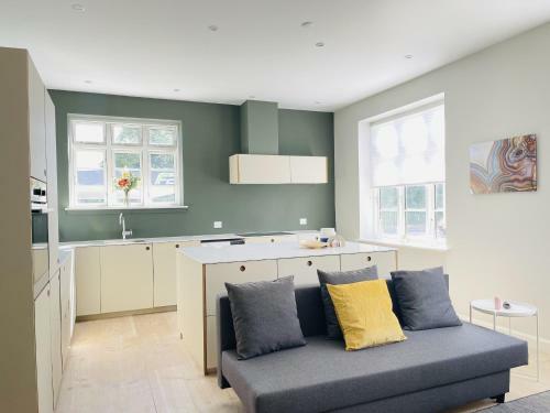 Apartamento Aday-booking - 2 Bedroom With Modern Kitchen And Free Parking