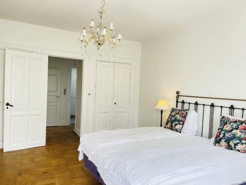 Hostal Aday - Aalborg Mansion - Room 2