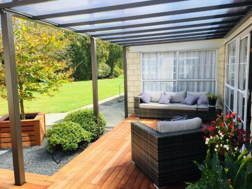 64 Mandalea B&B