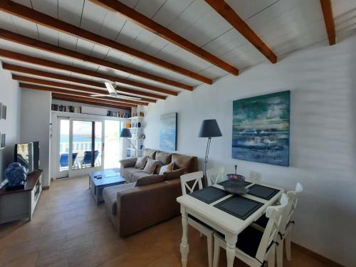 Apartamento La Paloma Blanca
