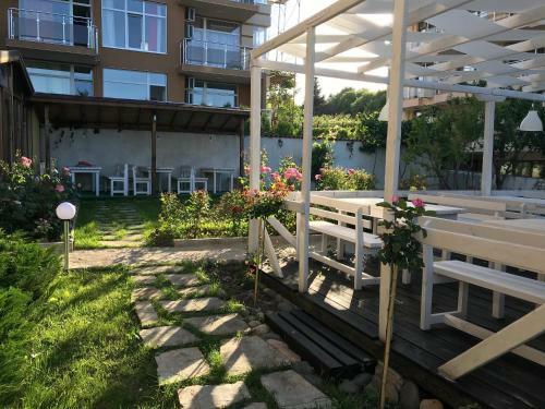 Family Hotel Akra