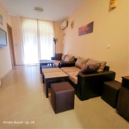 Garden Beach Apartment 28
