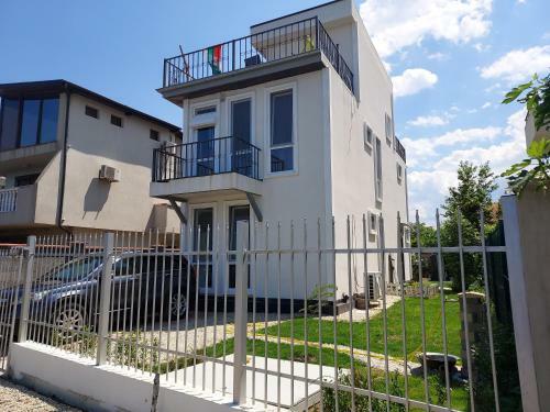 Villa ???? ?? ?????, ????????