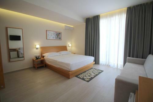 Hotel Ari 2