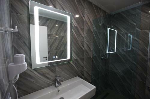 Hostal Nika Hotel