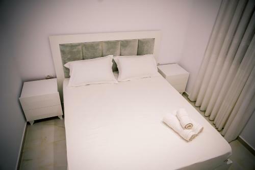 Sela Apartments