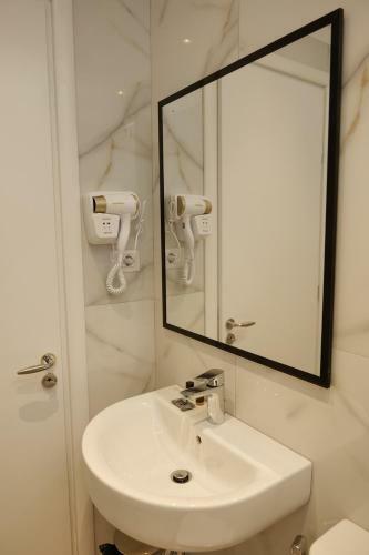 Lumi Hotel