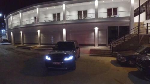 Lumi Hotel