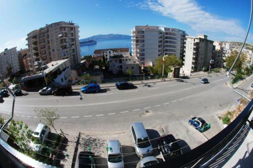 Joti Apartment