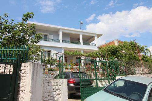 Hostal Meto Rooms