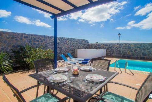 Villa Tamia & Atl�ntico Marina Rubic�n