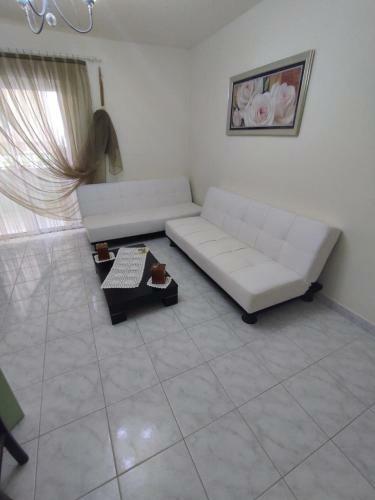 Apartments Classic Hera