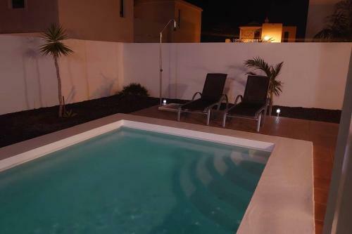 Modern Villa In Playa Blanca With Private Pool