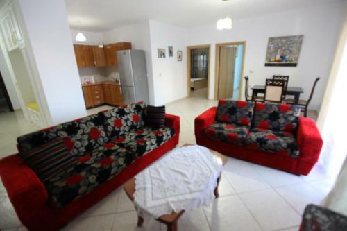 Rian Apartments