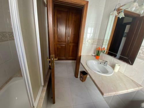 Villa Isa Sea Views