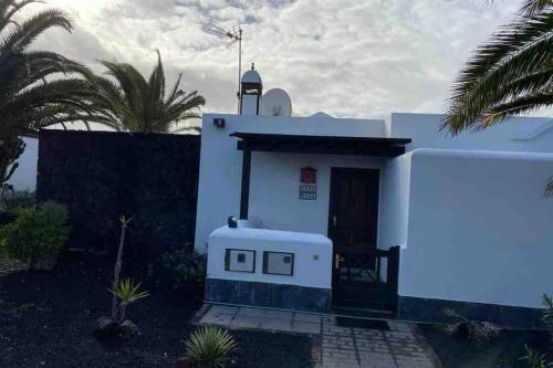 Villa Isa Sea Views