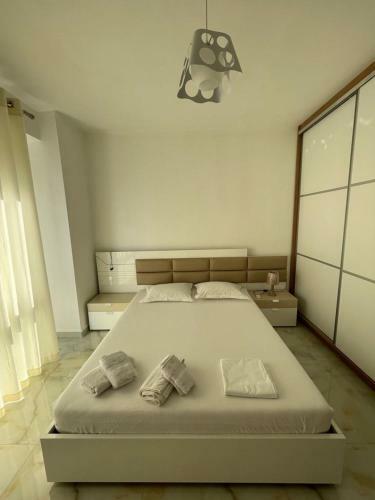 Beachfront Apartment Saranda Terraces